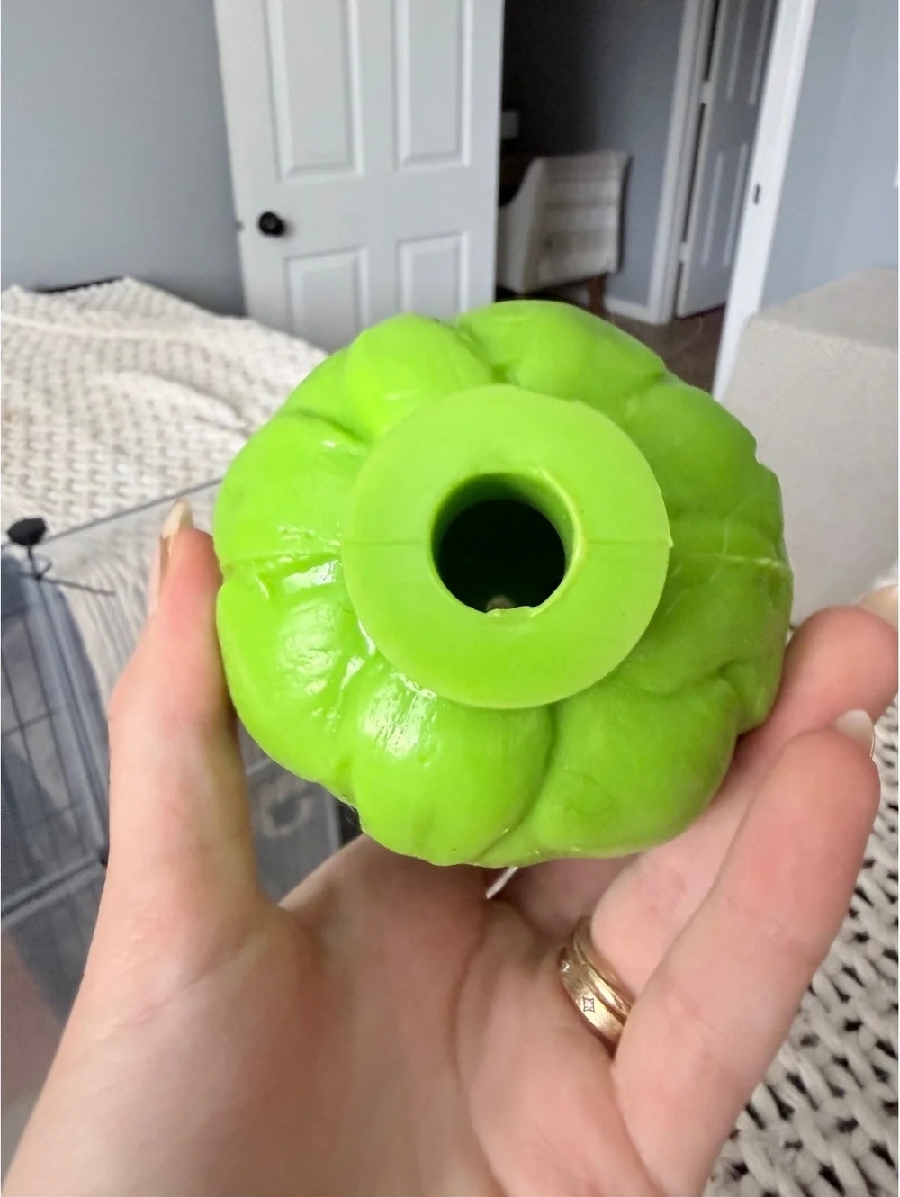 Green Artichoke-Shaped Dog Treat-Dispensing Enrichment Toy